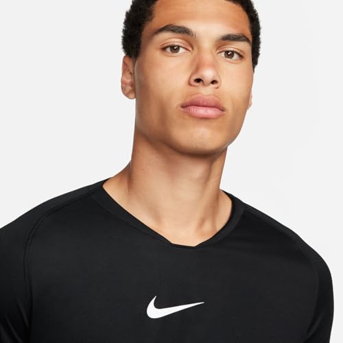 - NIKE Mens Dri-fit Park First Layer T-Shirt -