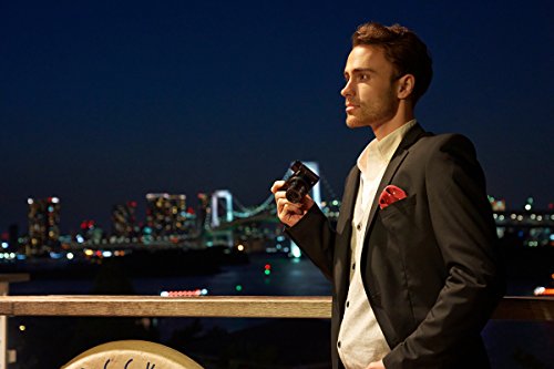 - Sony RX100 III | Advanced Premium Compact Camera | 24-70 mm F1.8-2.8 Zeiss Lens and Flip Screen for Vlogging -