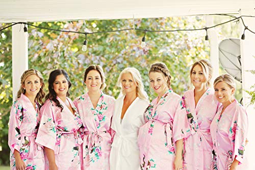 - Vlazom Women Kimono Robes Satin Dressing Gown Peacock and Blossoms Sleep Lounge Nightwear Short Silk Bride Bridesmaid Robe -
