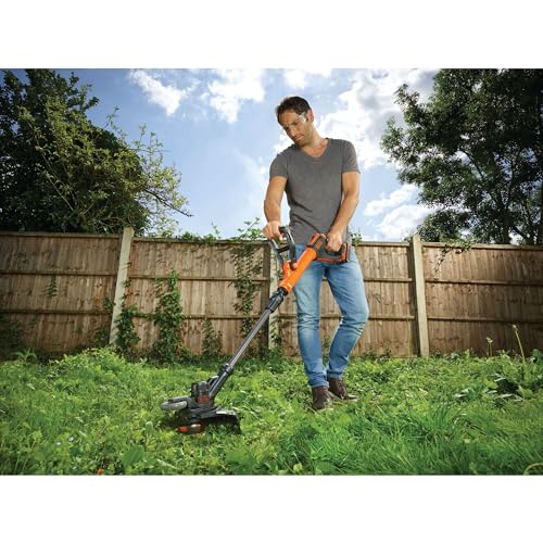 BLACK+DECKER String Grass Trimmer, 18V, Cordless, 28cm Cutting Width, Automatic Single Line Feed, 2.0Ah Battery Included, STC1820PC-GB