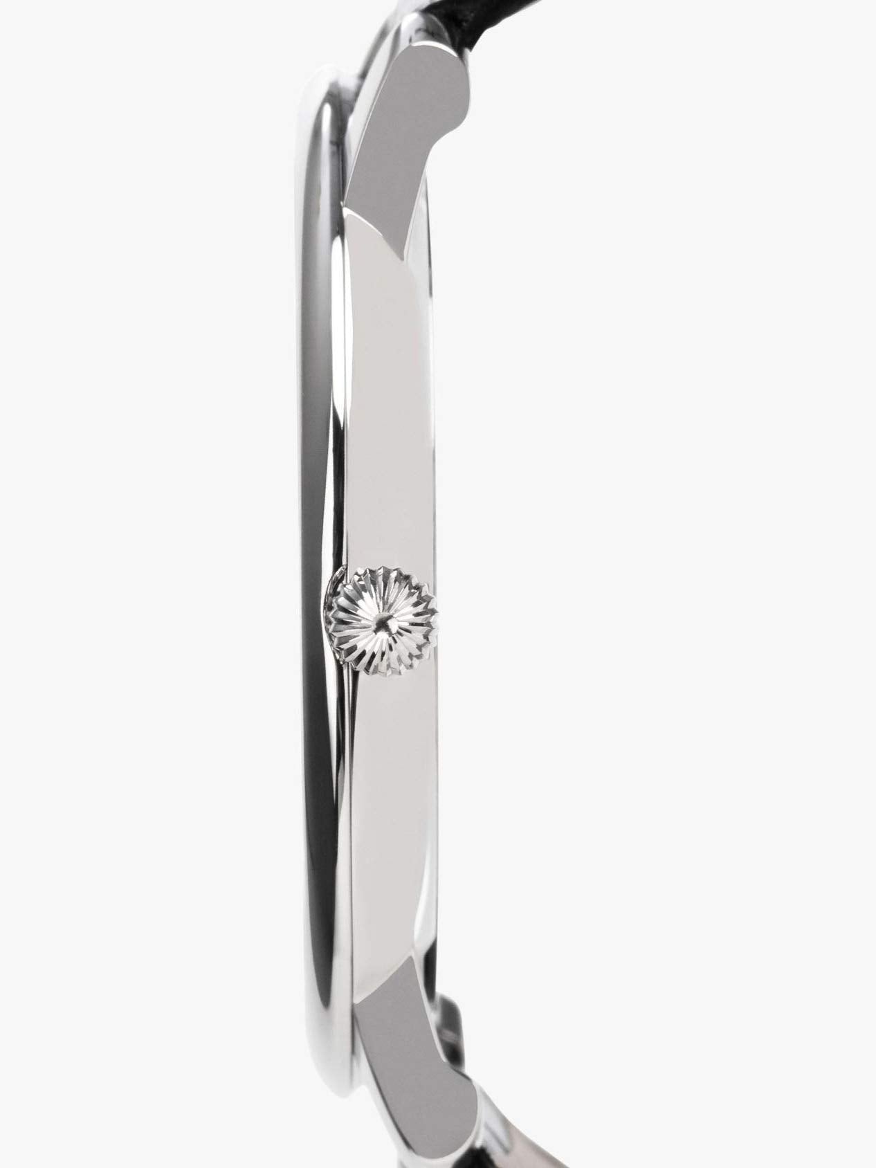 - Frederique Constant Men's Analogue Quartz Watch with Leather Strap FC-220S5S6 -