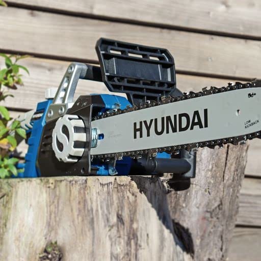 - Hyundai 1600w / 230v | 14" Bar Powerful Electric Chainsaw | Lightweight | 3m Power Cable | Automatic Chain Lubrication | Easy to Use Corded Chain Saw -