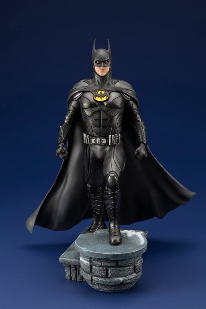 - Kotobukiya DC Comics ARTFX 1/6 | The Flash Movie Batman PVC Statue | 34cm -