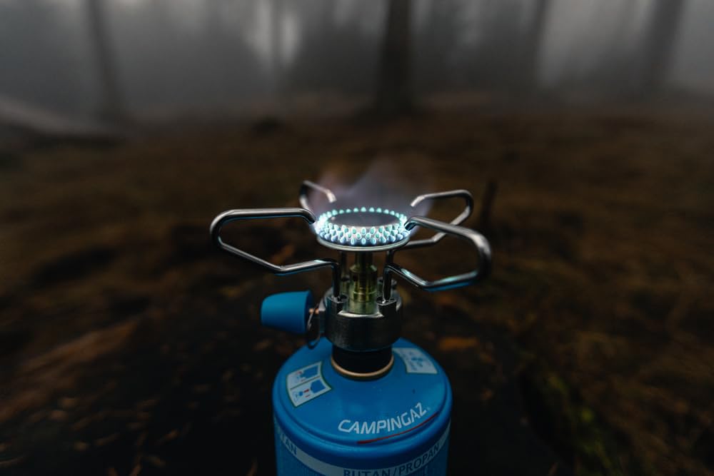 Campingaz Bleuet Micro Plus Camping Stove, lightweight 1-burner Gas Stove, high power 1250 watts, for camping, festivals, hiking, runs off CV 470 gas gartridges, Blue