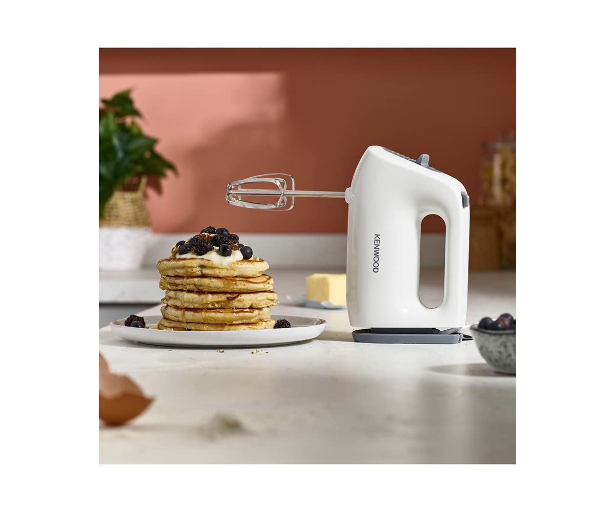 - Kenwood QuickMix Lite | Lightweight Hand Mixer | Twin Beaters | Slow Speed Start -