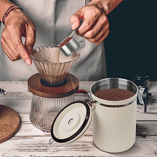 BEZORR 1800ML Airtight Coffee Canister, Stainless Steel Airtight Coffee with Date Tracker, CO2 Valve and Measure Spoon, Canister Kitchen Cereal Storage Jar for Beans/Tea/Sugar/Cereal
