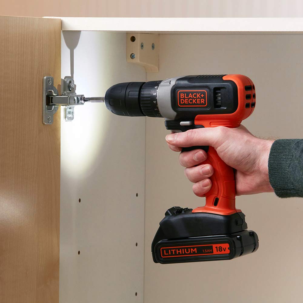 Black+Decker 18V Lithium-Ion Drill Driver with A 1.5Ah Battery