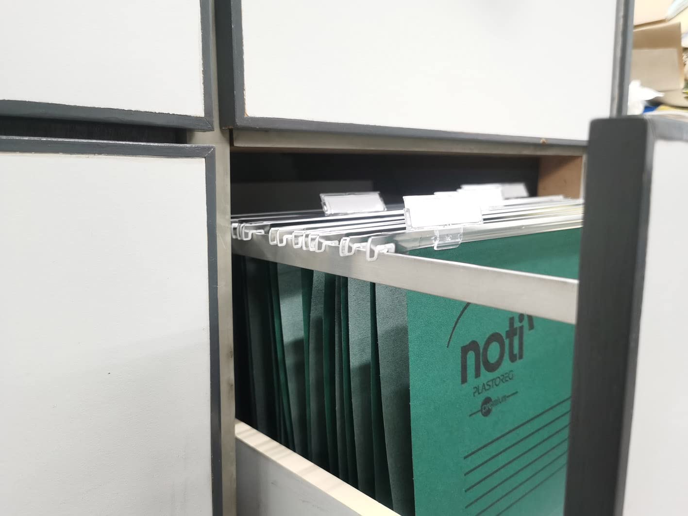 - Noti Suspension Files for Foolscap Filing Cabinets | Box 25 | Tabs & Inserts | Green -