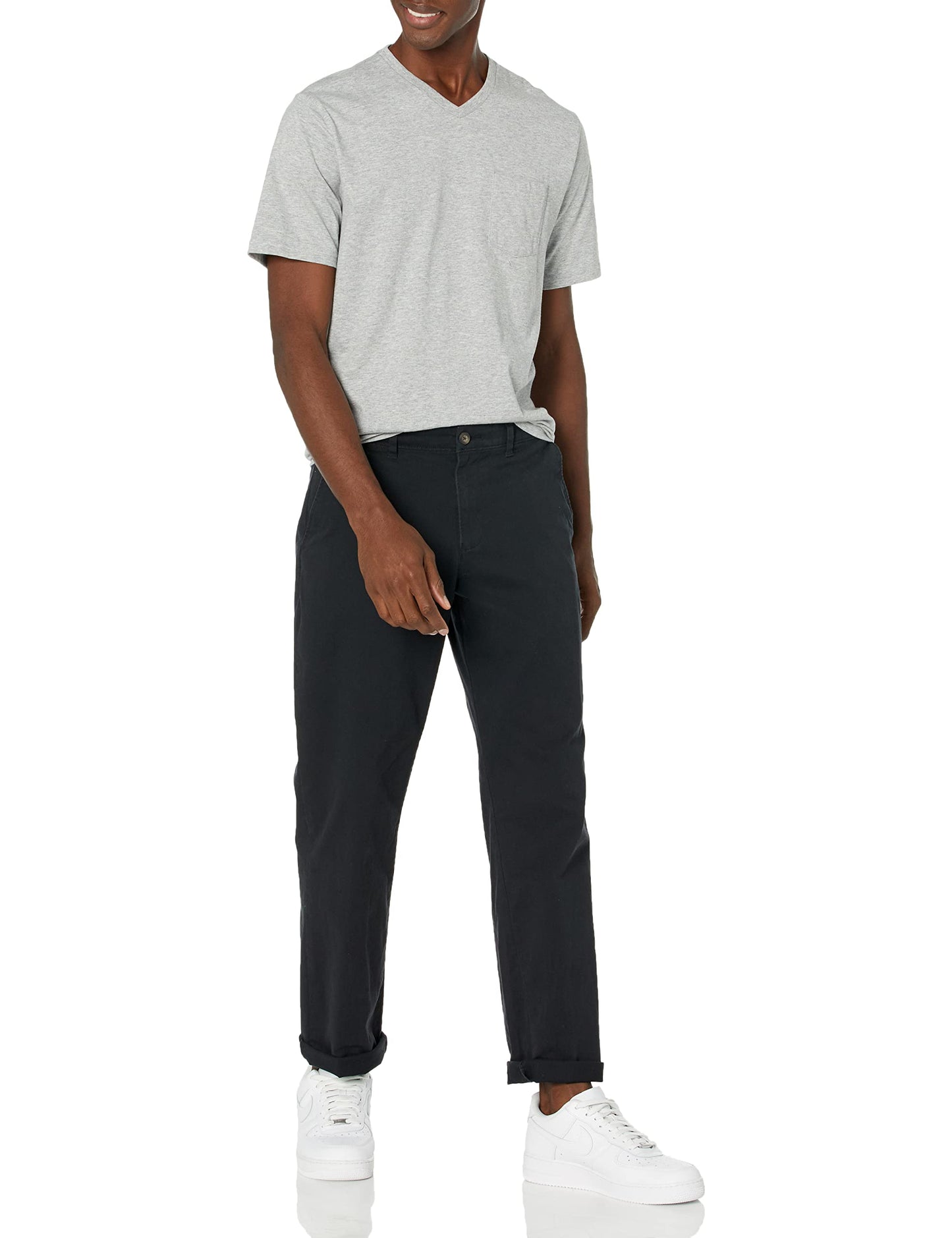 Amazon Essentials Men's Classic-Fit Casual Stretch Chino Trouser, Black, 36W / 32L