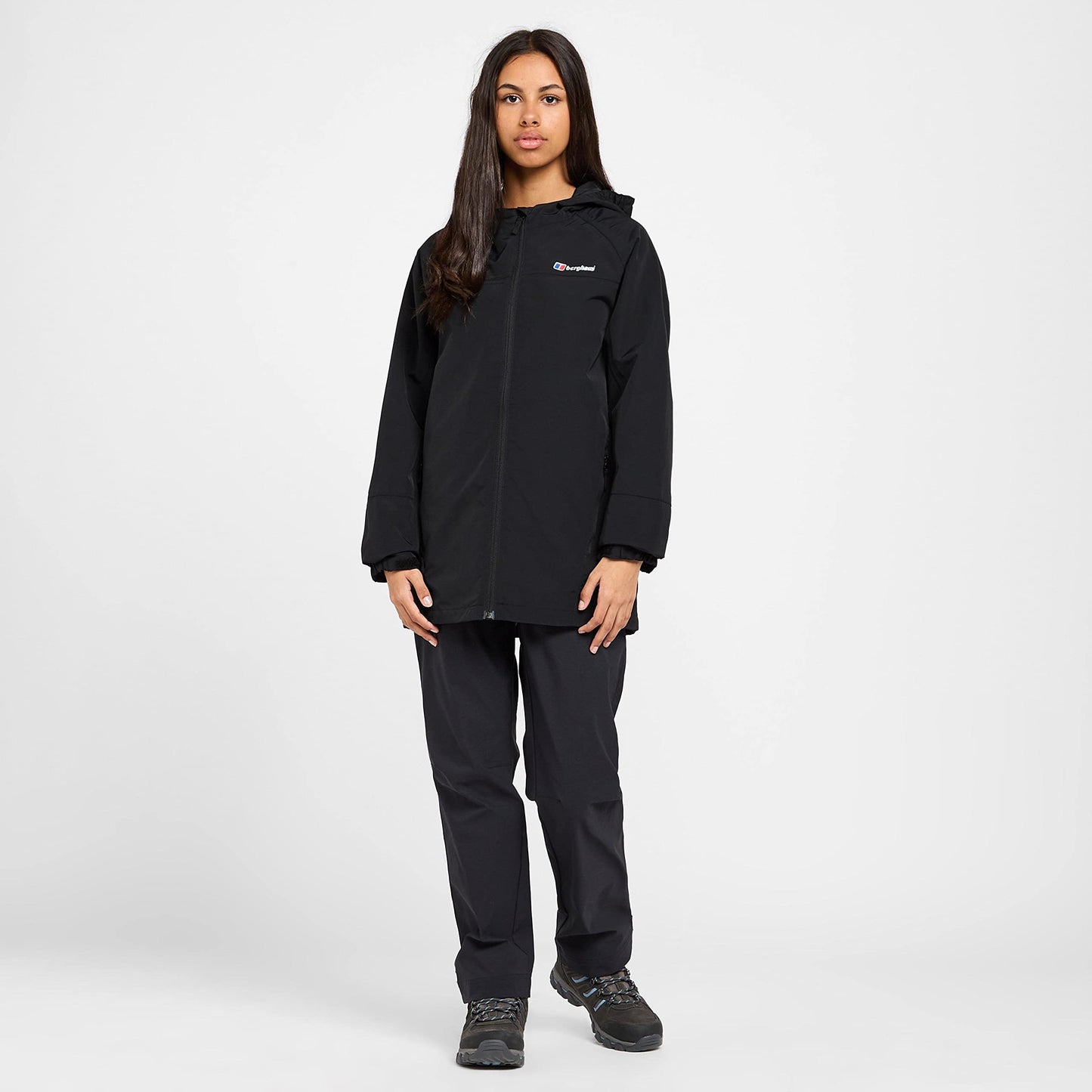 Berghaus Bowood Kids' Waterproof Jacket with Adjustable Hood, Kids' Rain Coat, Kids' Hiking & Outdoor Recreation Clothing (13 Years, Black)