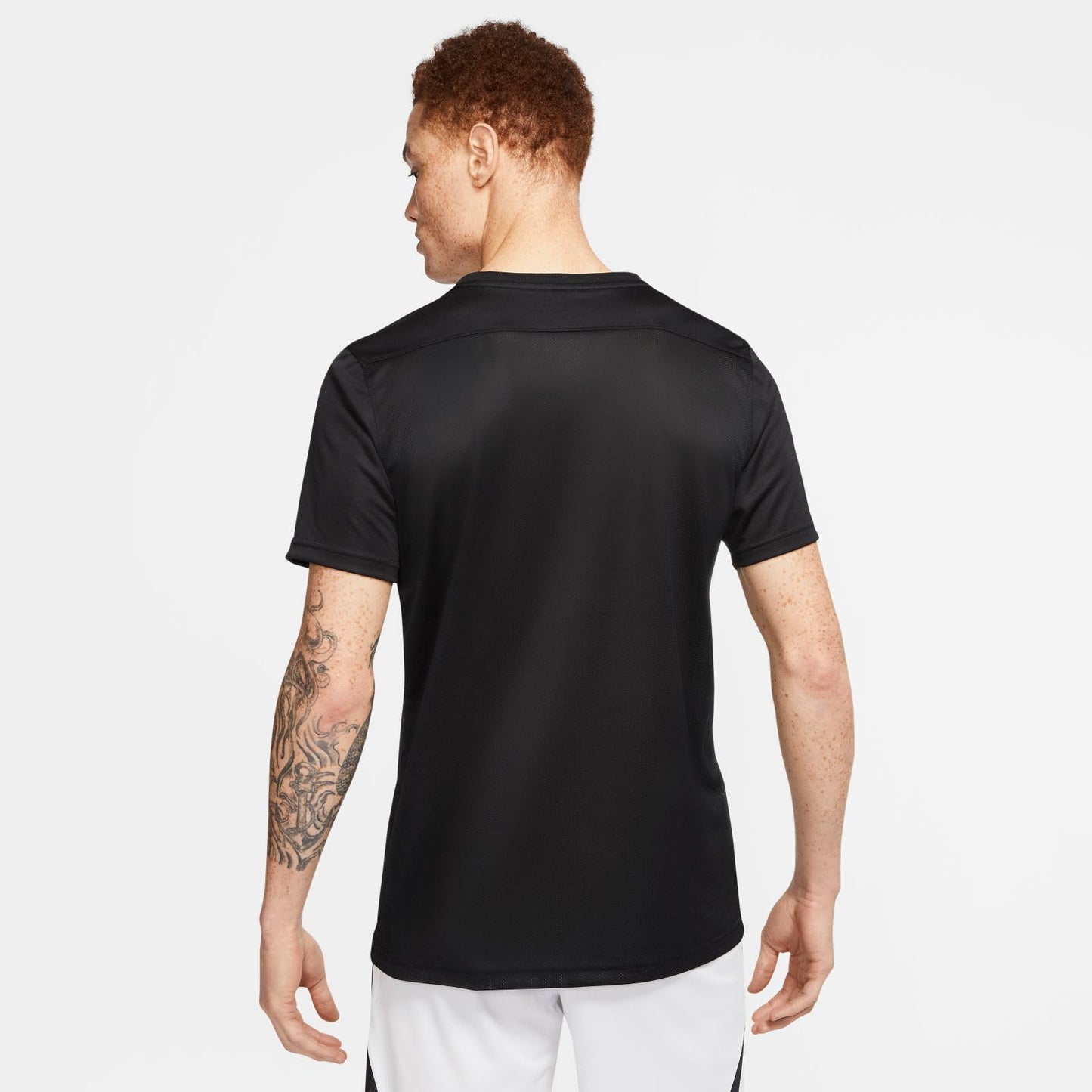 - NIKE Mens Dri-fit T-Shirt -