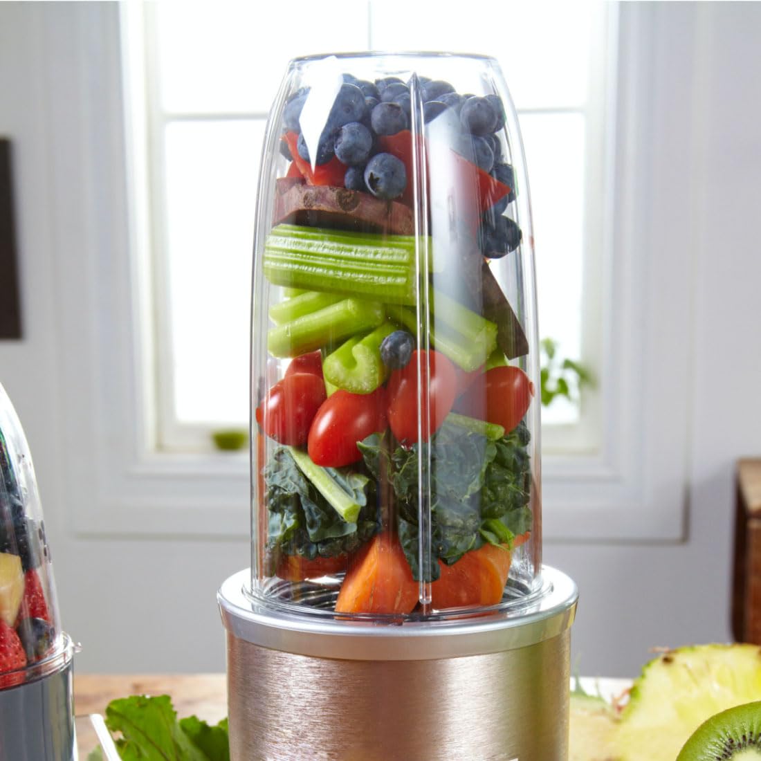 - Nutribullet Blender 900 Series | Powerful 24,000 RPM Extractor Blends Frozen Fruit -