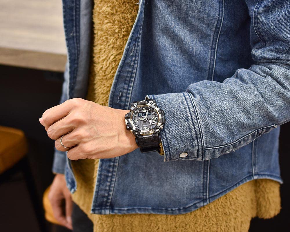 - G-Shock New Thinner Carbon Mudmaster Watch | Solar Black -