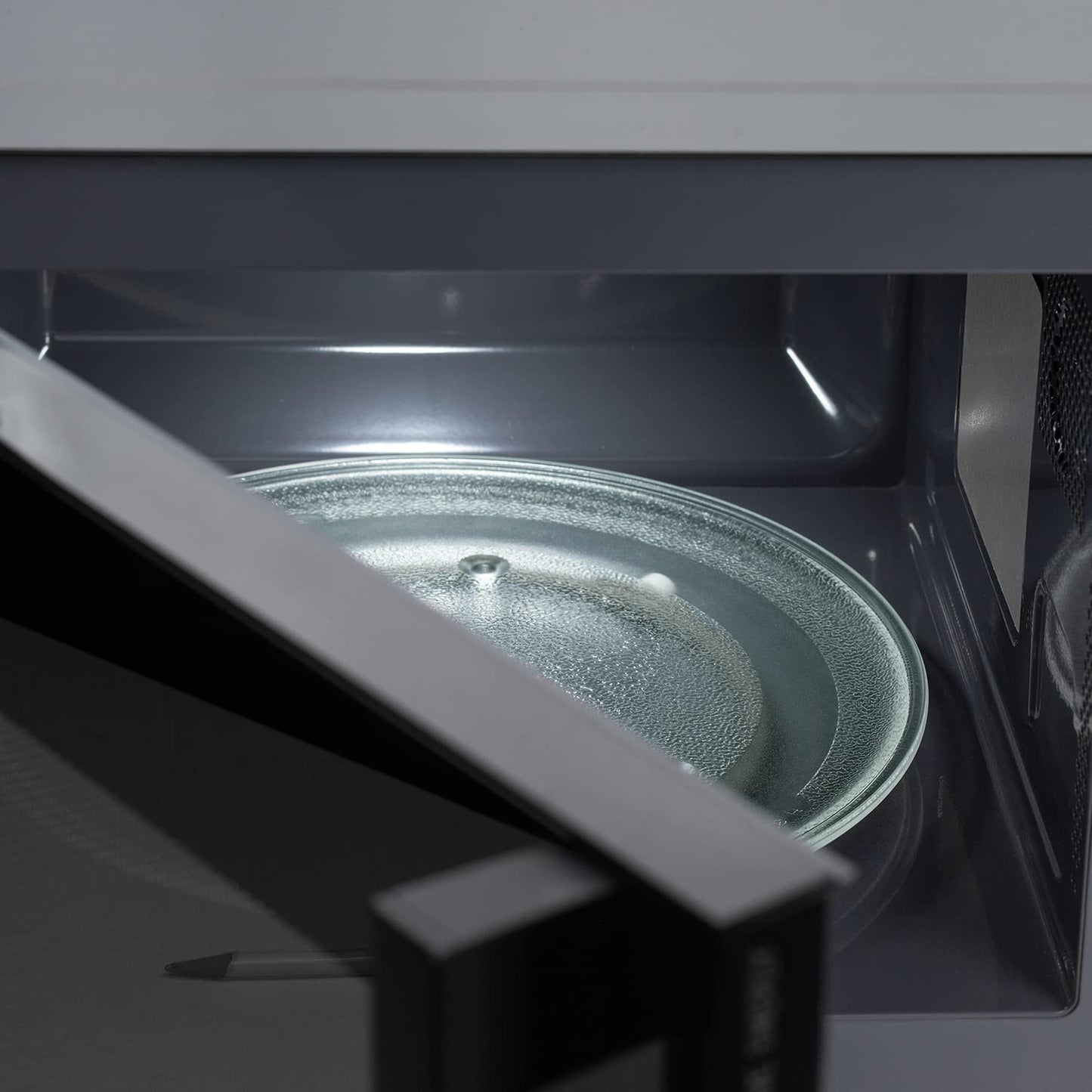 - Hisense H25MOBS7HUK | 25 Litre electronic Microwave | Auto Defrost | Digital Display -