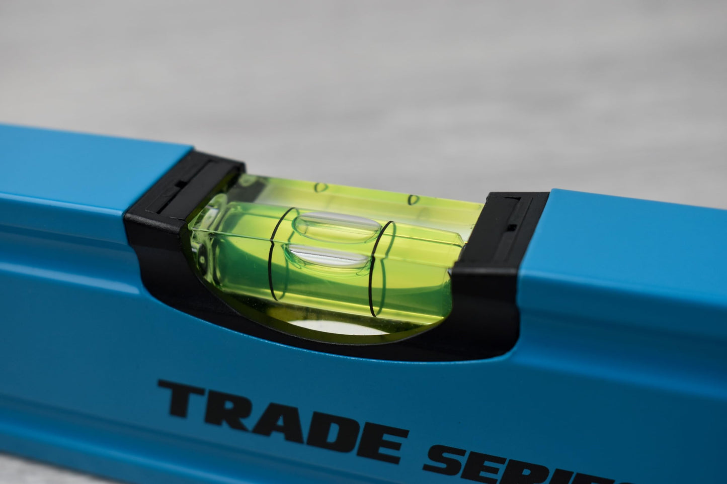 - OX Trade 4 Piece Level Set | 600, 1200 & 1800mm | Trade Level and Trade 230mm Torpedo Level -