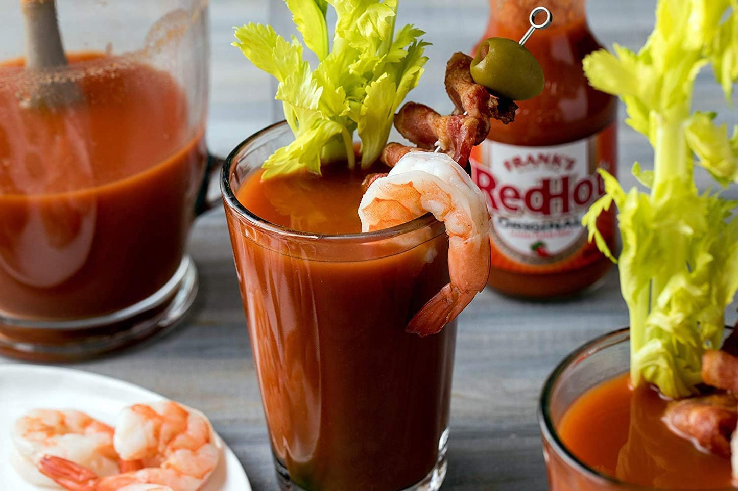 - Frank's Redhot Buffalo Wing Sauce | Pepper | 1360 millilitre(680 ml X Pack of 2) -