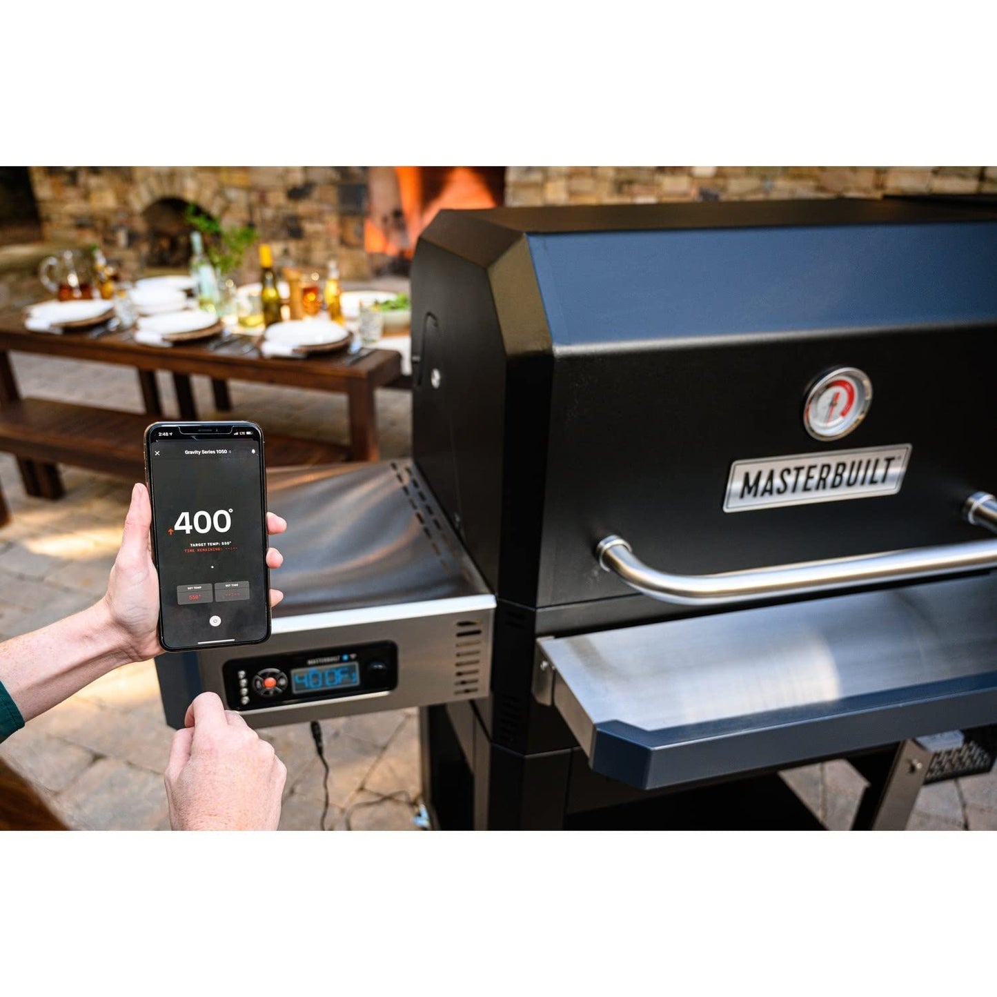 - Masterbuilt MB20041320 Gravity Series | 1050 Outdoor Digital Charcoal Barbecue -