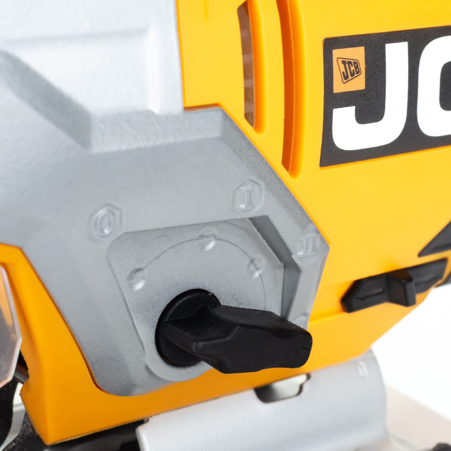 - JCB 240V Corded Jigsaw | 4 Pendulum Settings & Tool Free Blade Change | Variable Speed & Built in Dust Blower | Cutting Capacity of 100mm for Wood and 10mm for Metal | 800W -