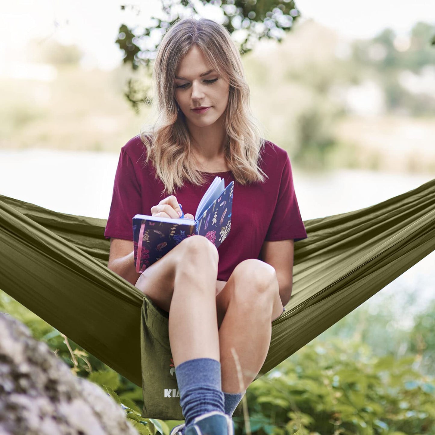 - Kiaitre Camping Hammock | Mosquito Net | 210T Quick-drying Parachute Nylon Lightweight Portable Travel Hammock -