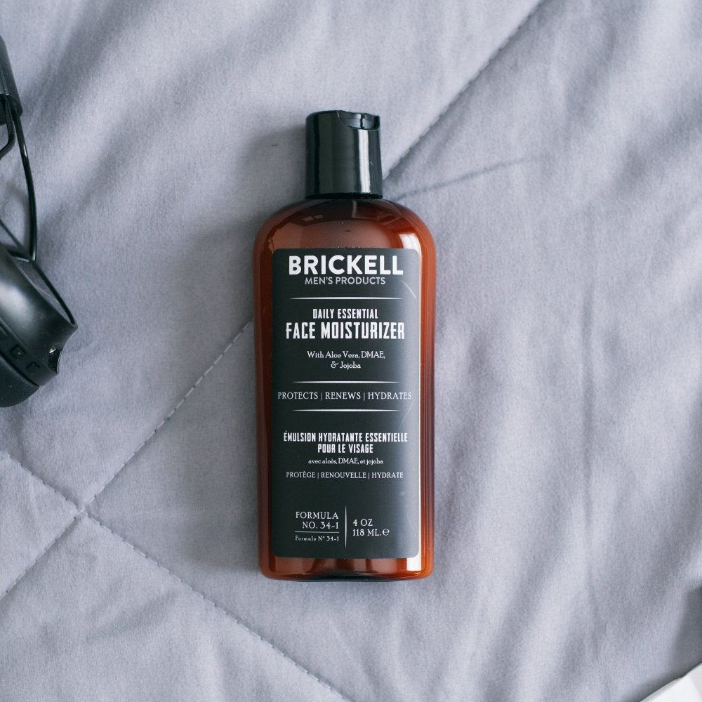 Brickell Men's Daily Essential Face Moisturizer for Men, Natural and Organic Fast-Absorbing Face Lotion with Hyaluronic Acid, Green Tea, and Jojoba, 118 mL, Scented