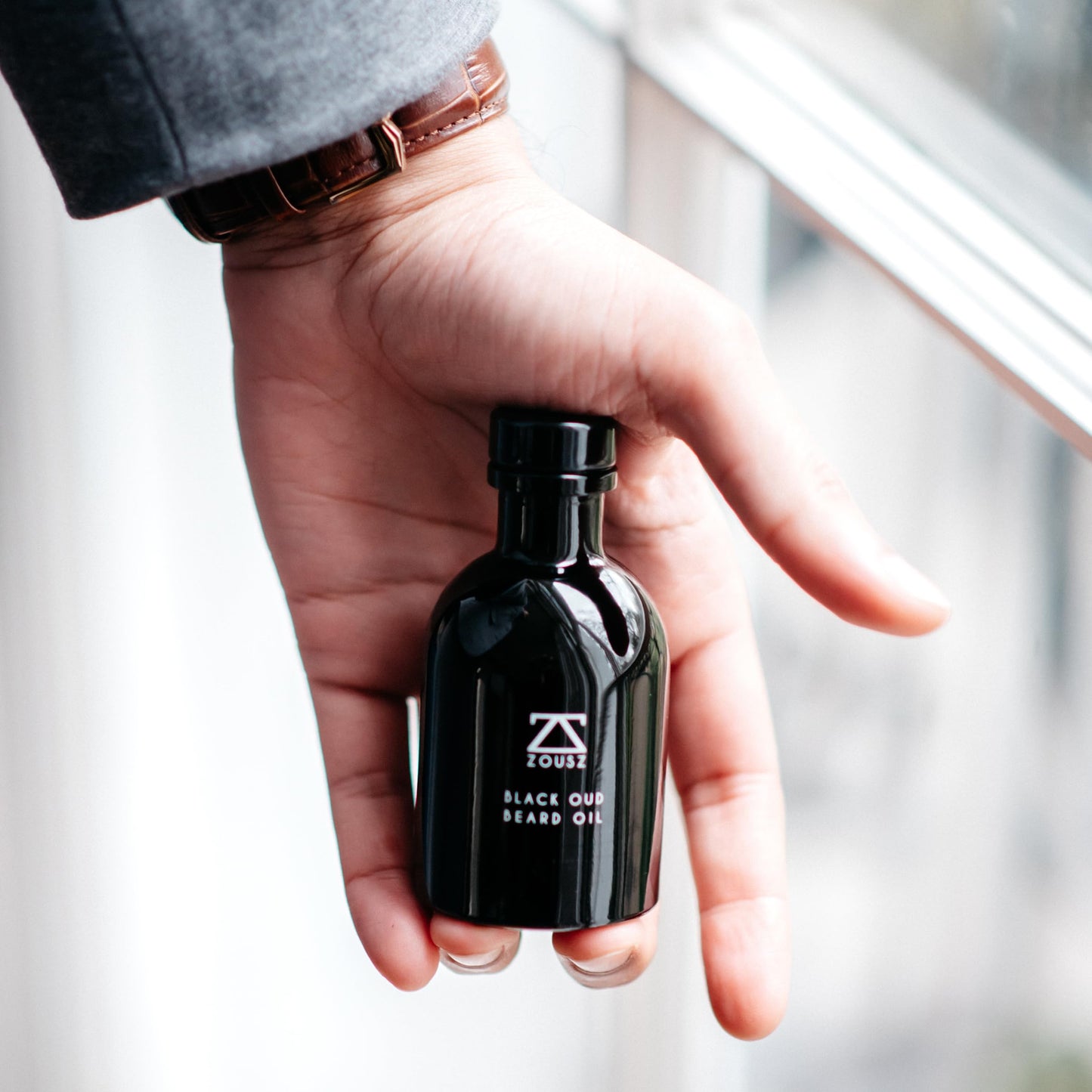 - ZOUSZ Beard Oil For Men - Black Oud & Sandalwood Scent, Beard Growth & Conditioning With Natural & Organic Essential Oils