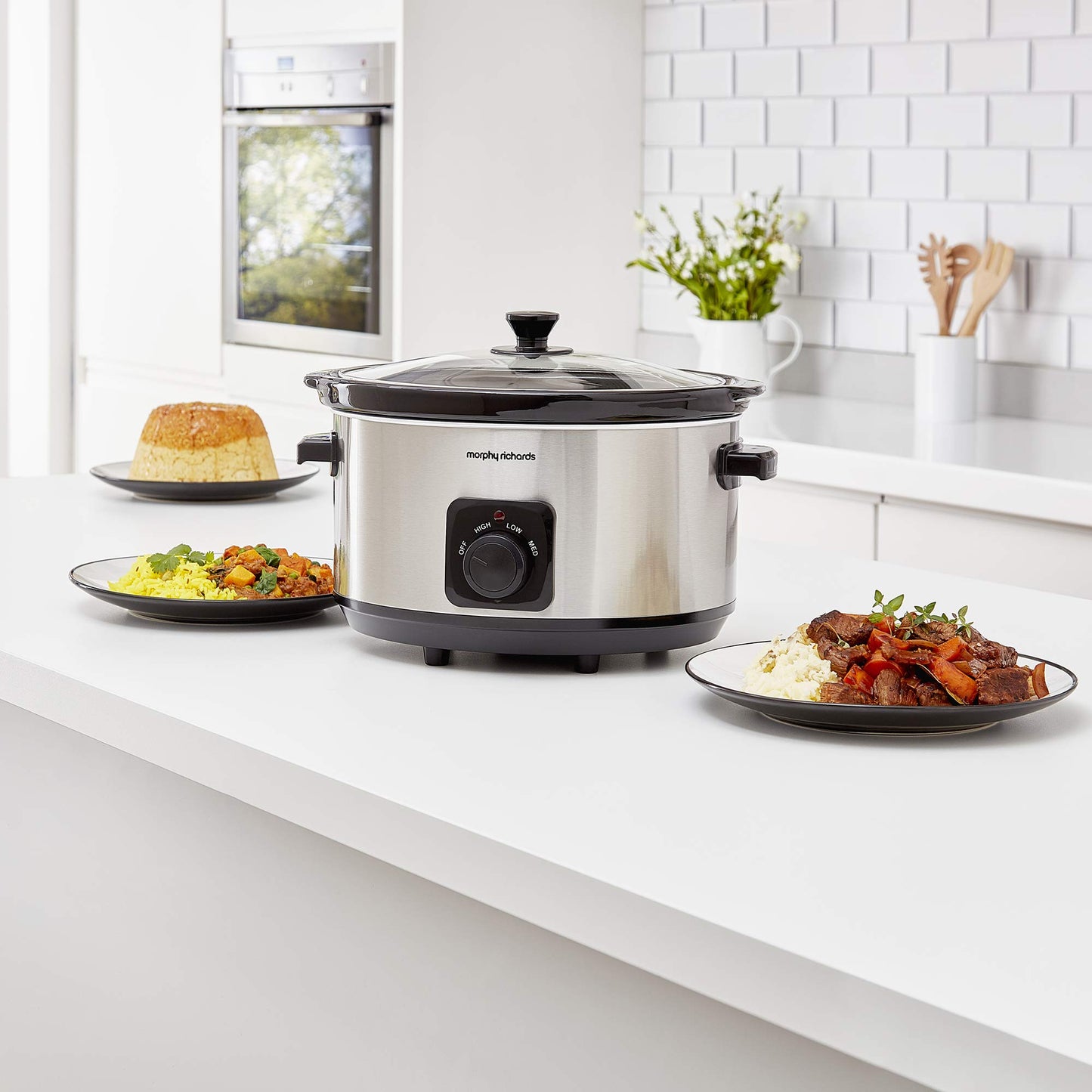 - Morphy Richards 6.5L Slow Cooker | Ceramic Pot | 3 Cooking Settings -