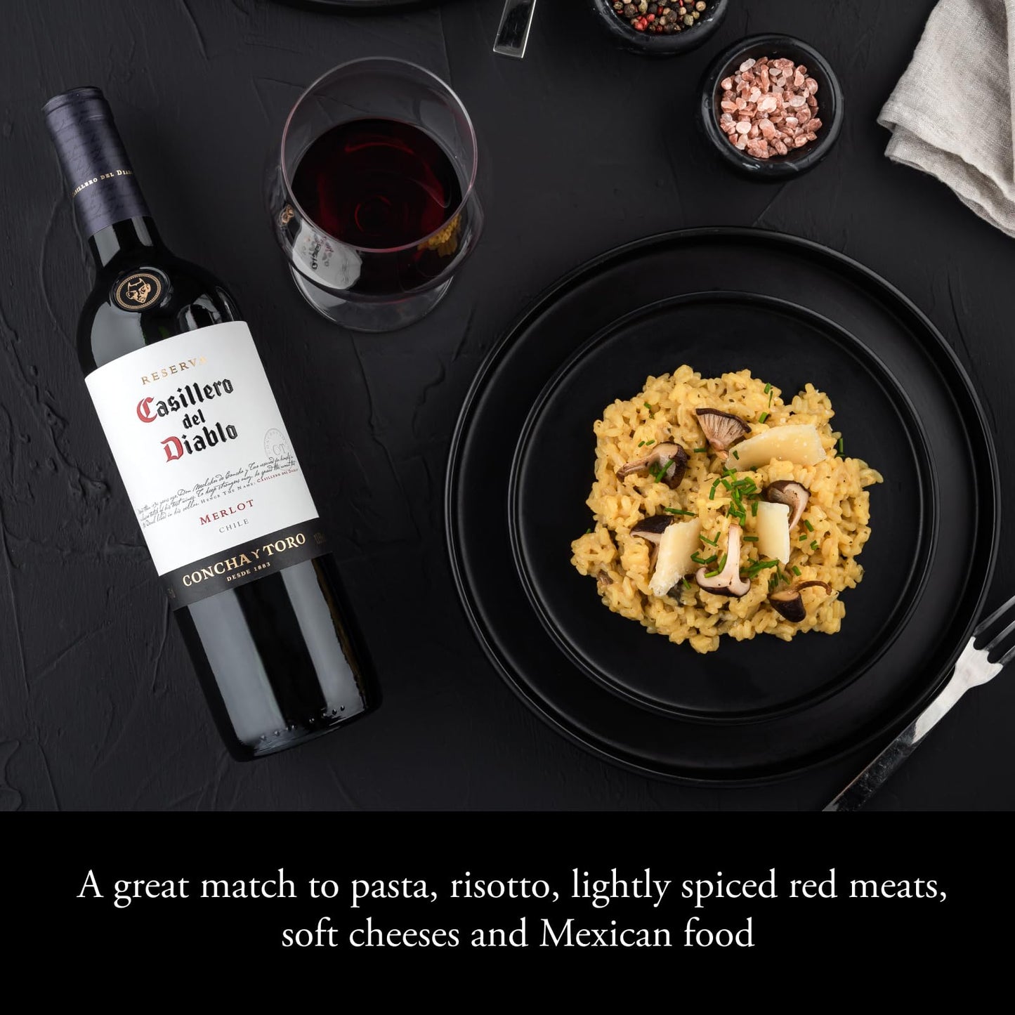 Casillero del Diablo Merlot Red Wine, Chile, Silky Smooth & Medium Bodied (Case of 6 x 75cl)