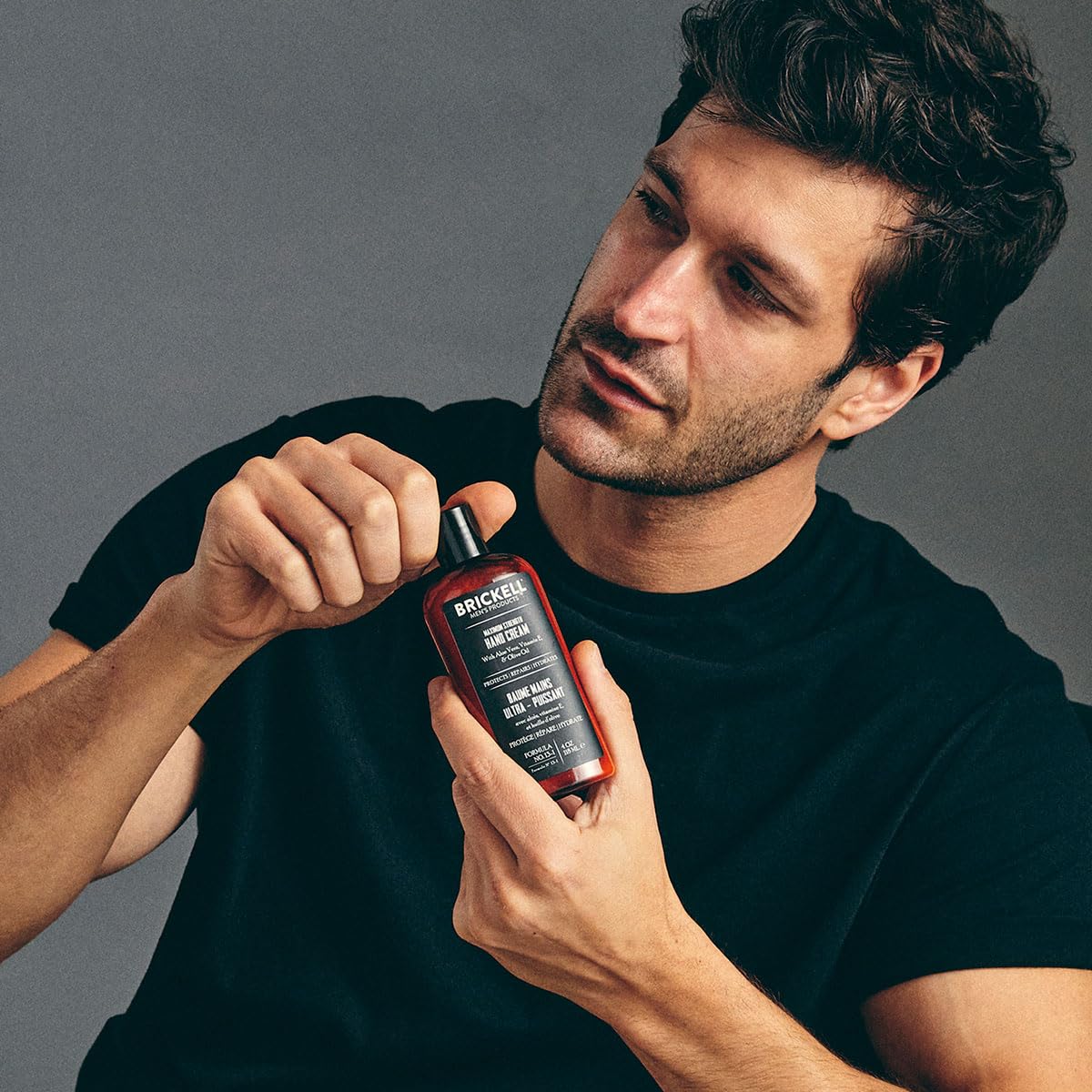 Brickell Men's Maximum Strength Hand Lotion for Men, Natural and Organic Fast-Absorbing Hand Lotion with Vitamin E, Shea Butter, and Jojoba, 118 ml, Scented