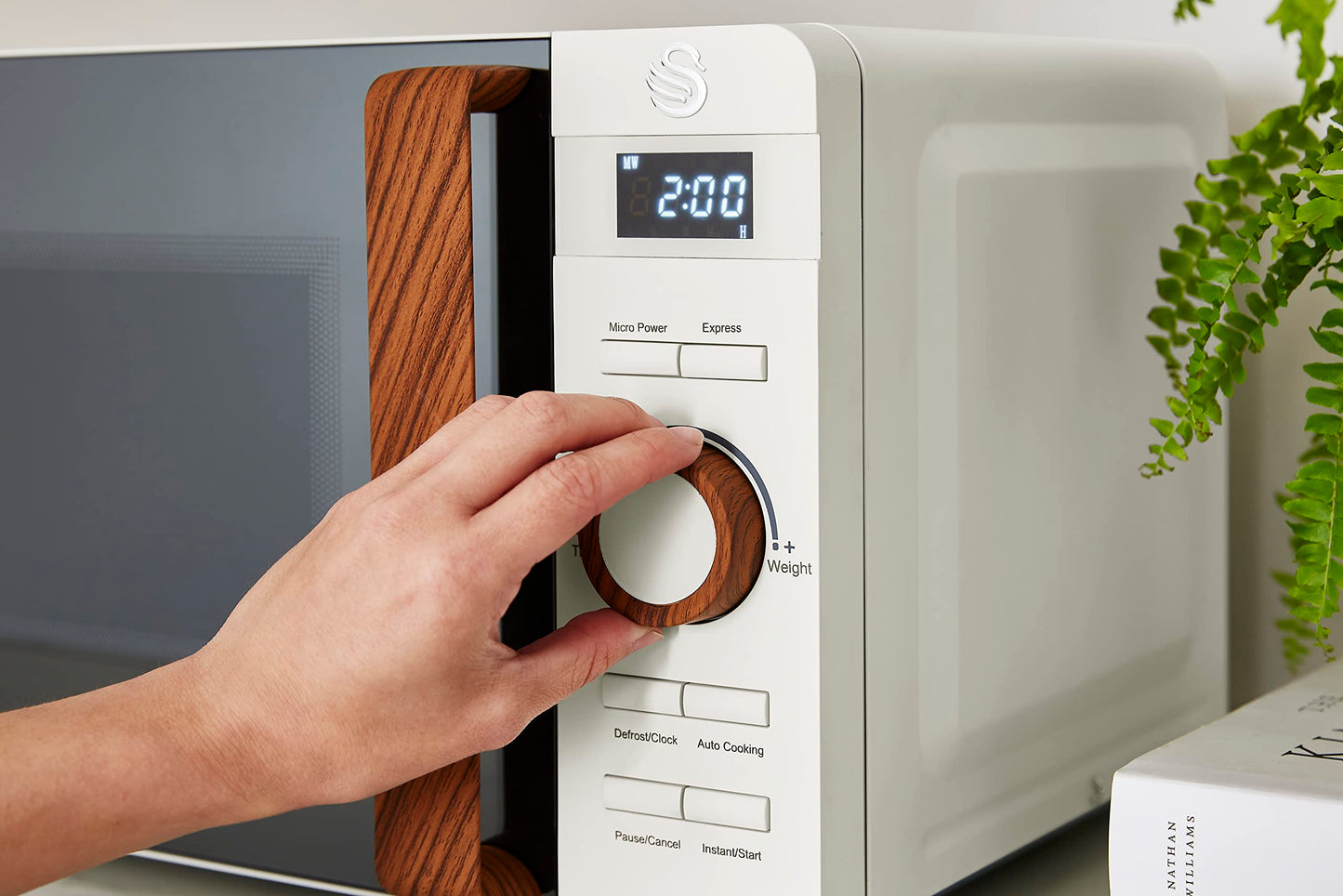 - Swan Nordic LED Digital Microwave with Glass Turntable | 6 Power Levels & Defrost Setting | 20L | 800W | White -