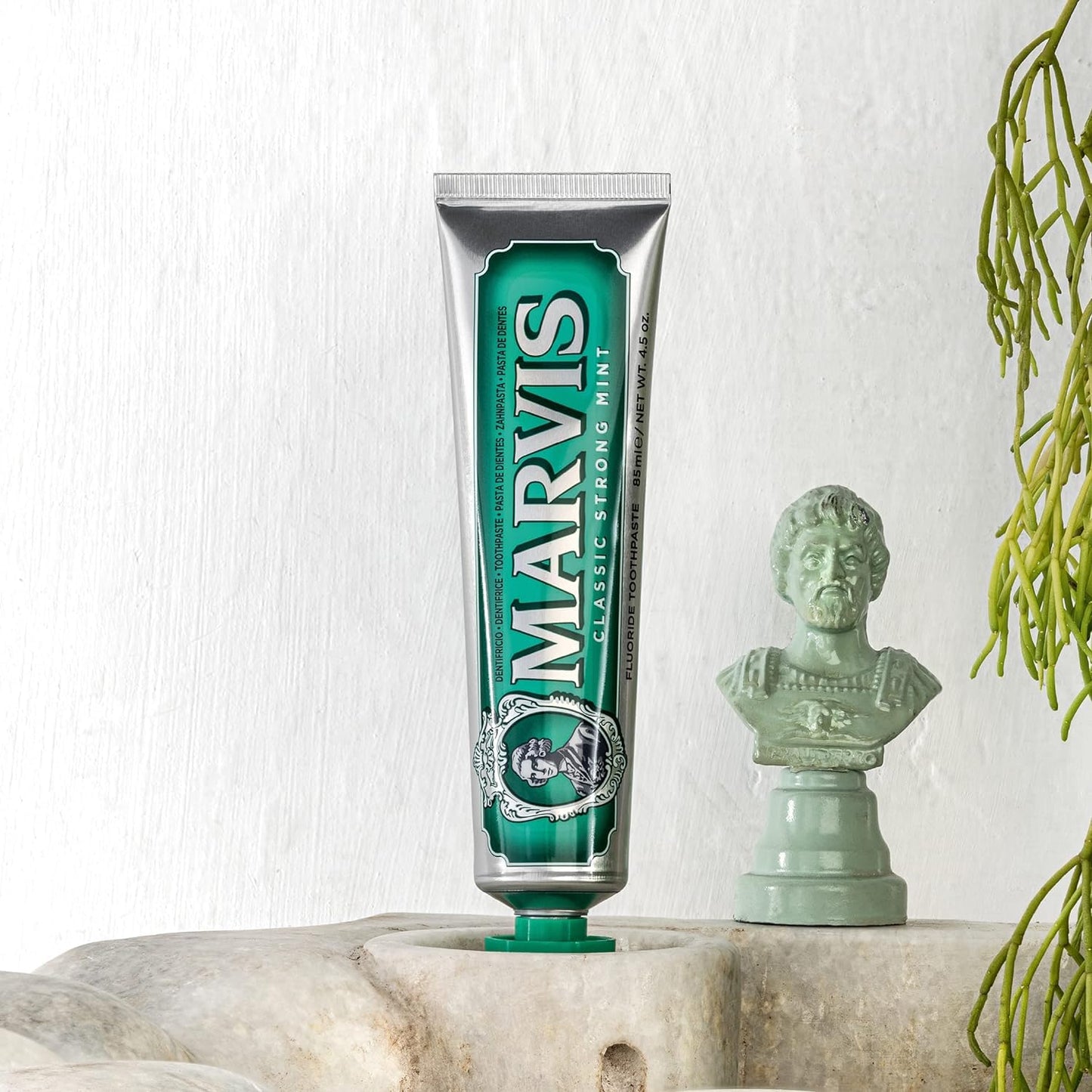 - Marvis Classic Strong Mint Toothpaste | 85 ml | Sensational Flavoured Toothpaste -