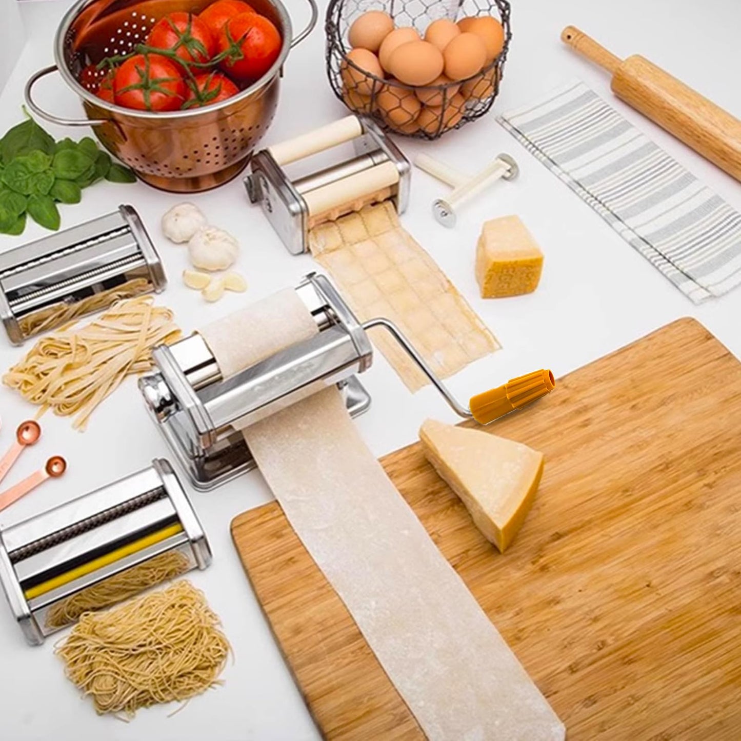 5 in 1 Stainless Steel Fresh Pasta Maker Machine Lasagne Spaghetti Tagliatelle Ravioli Professional Fresh Pasta Maker Noodle Maker Machine Cutter with 3 Cut Press Blade Settings with Drying Rack