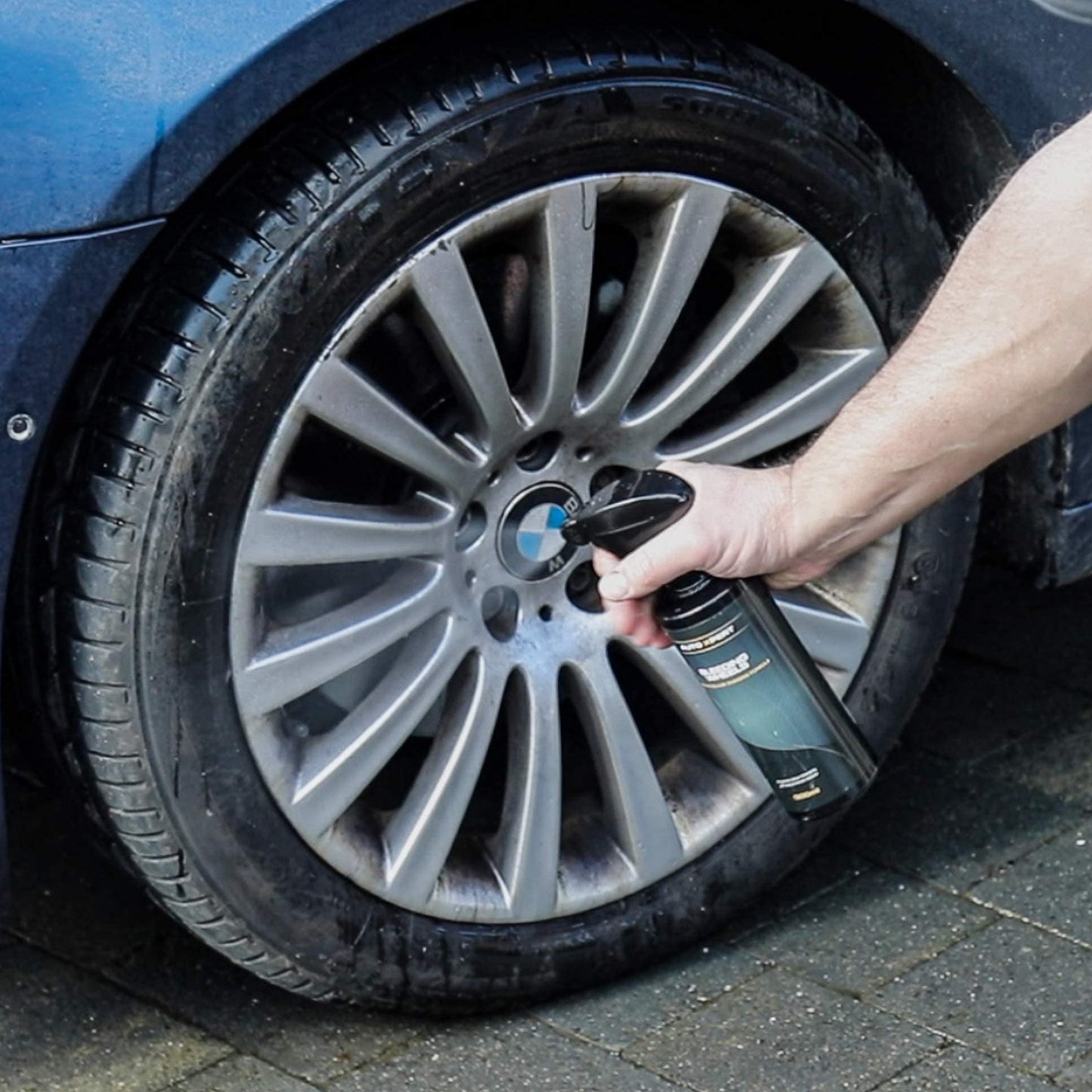 Auto Xpert Bleeding Wheels | 500ml | Fast Acting Car Wheel Cleaner | Extreme Iron Contamination Fallout Remover | pH Neutral | Safe on All Vehicle Surfaces | Alloy Wheel Cleaner | Easy To Use