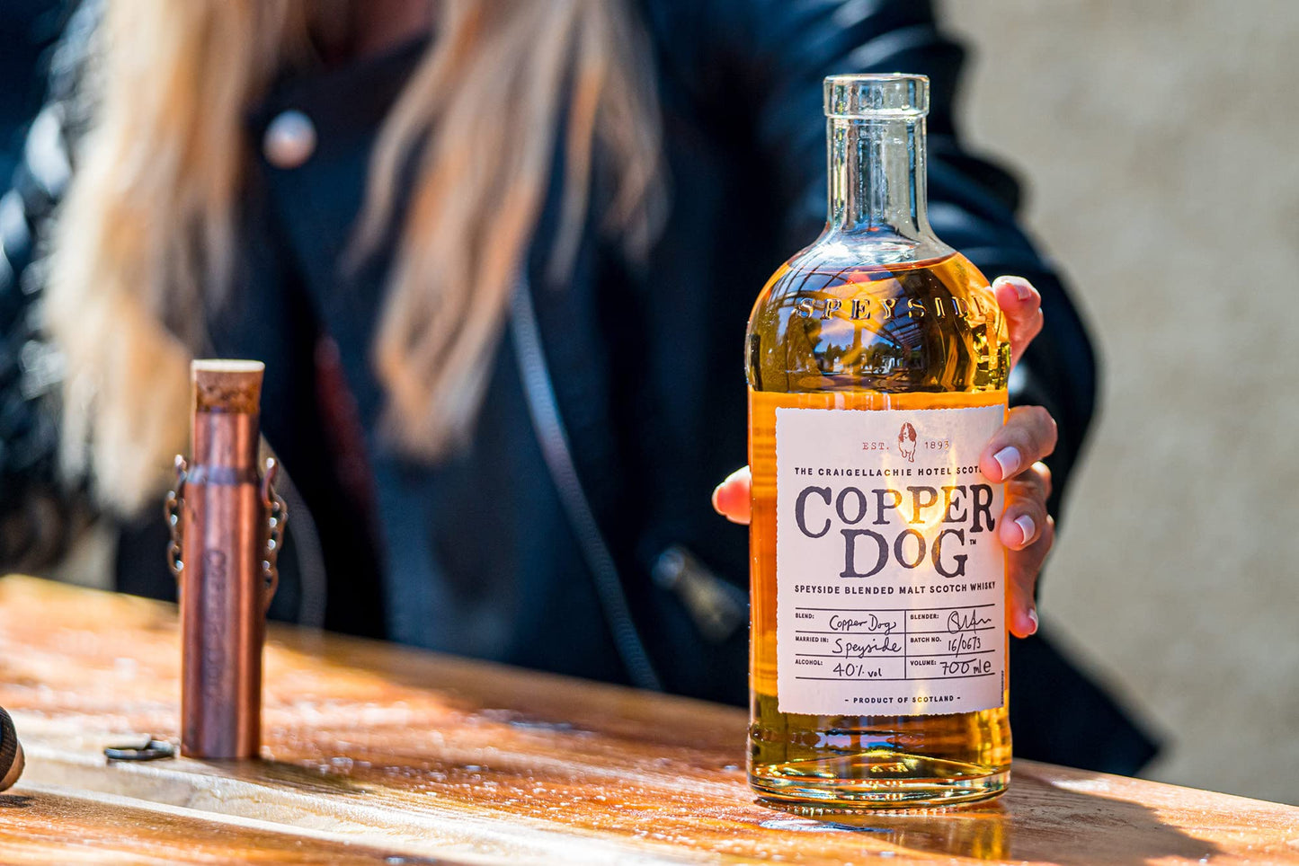 Copper Dog Speyside Blended Malt Scotch Whisky | 40% vol | 70cl | Combination of 8 Single Malts | Notes of Spice | Fruit & Vanilla | Speyside Whisky | Best Served Neat or in Cocktails