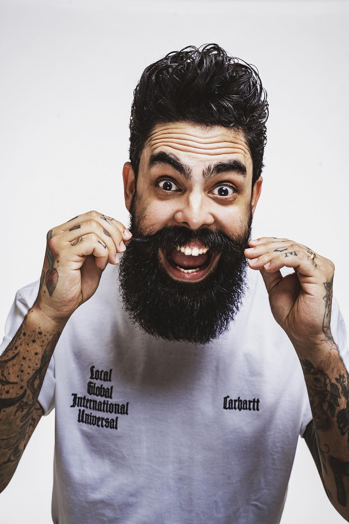 - Reuzel Wood and Spice Beard Balm | Shea Butter and Argan Oil | Formulated to Soften Coarse Hair and Tame Rogue Hairs | 35 g -