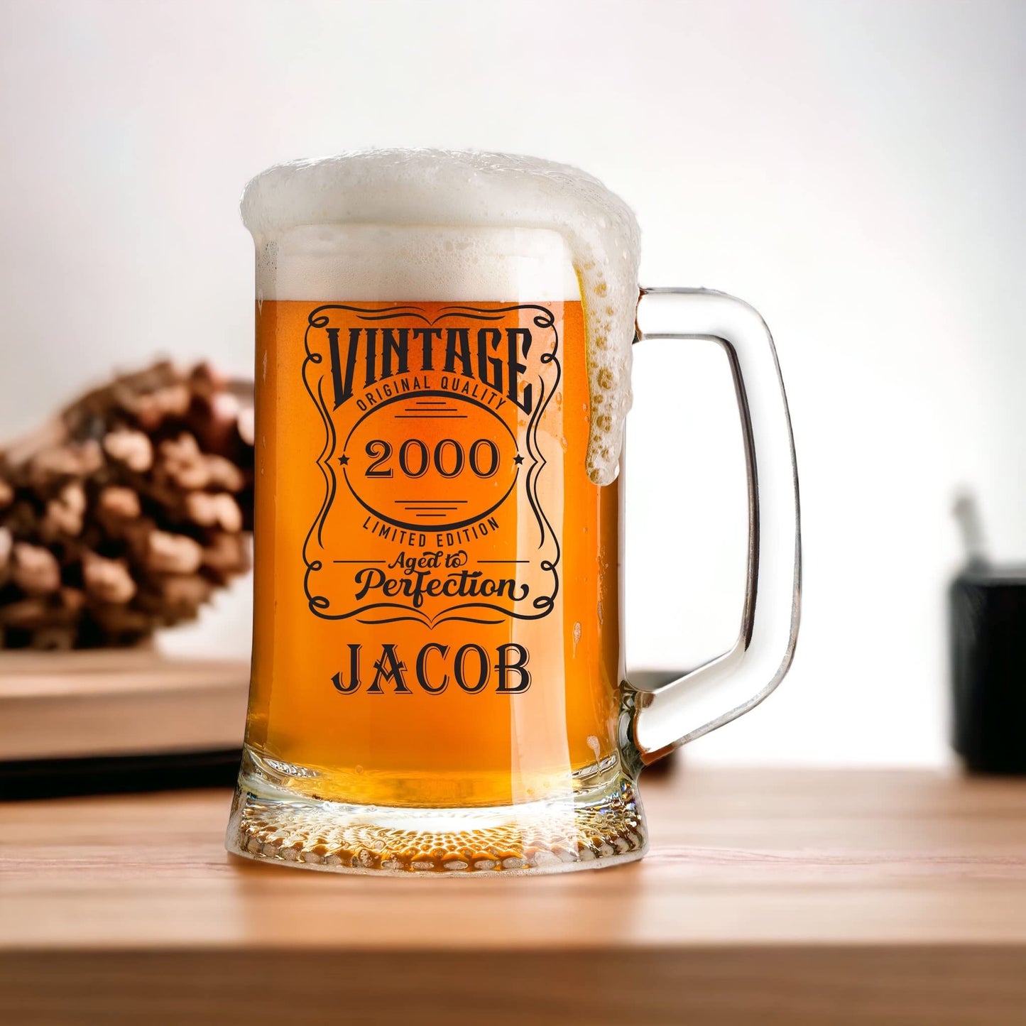 - ukgiftstoreonline Personalised Vintage Birthday Beer Glass -