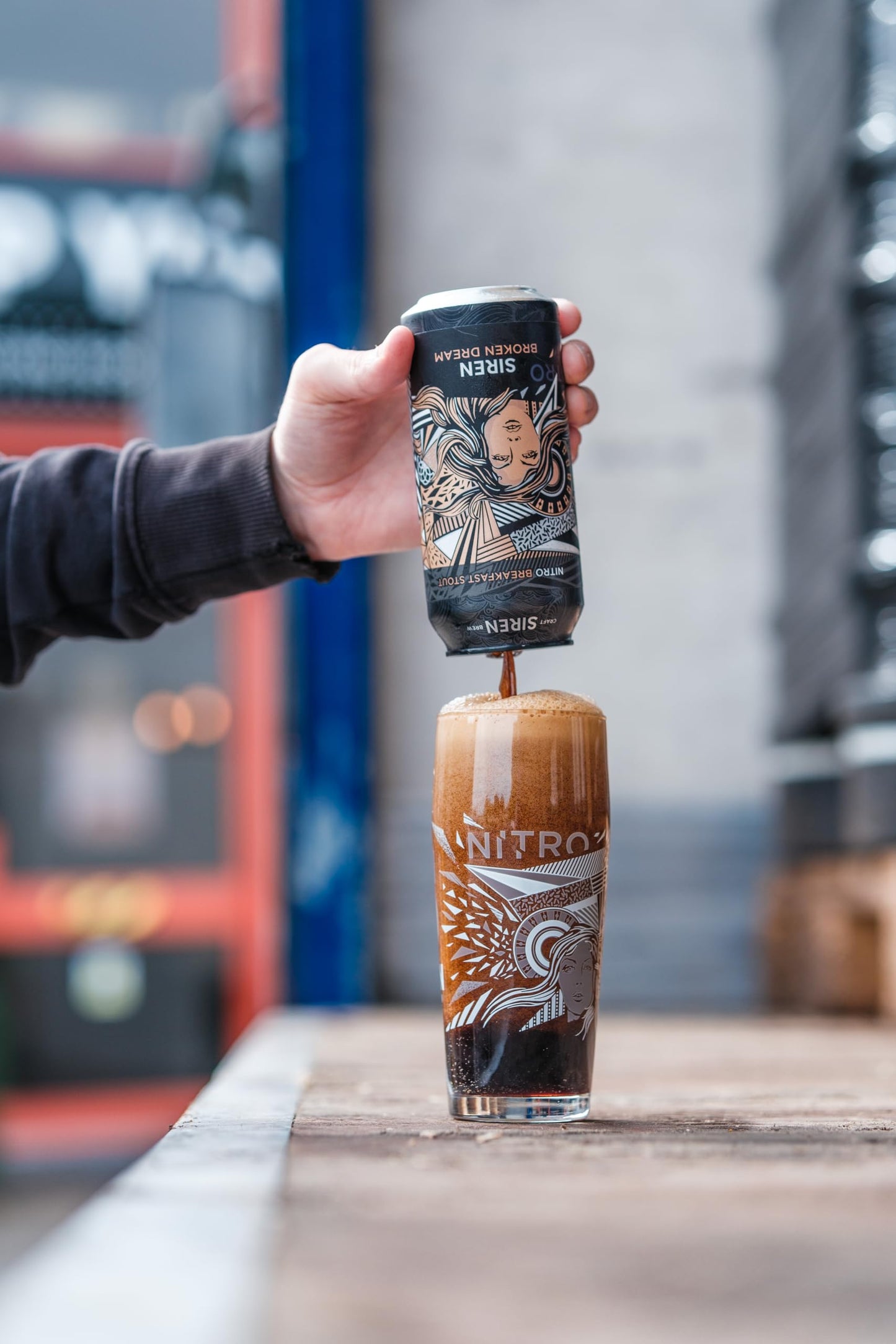 - Siren Craft Brew | Nitro Broken Dream 440ml | 6.5% Breakfast Stout -