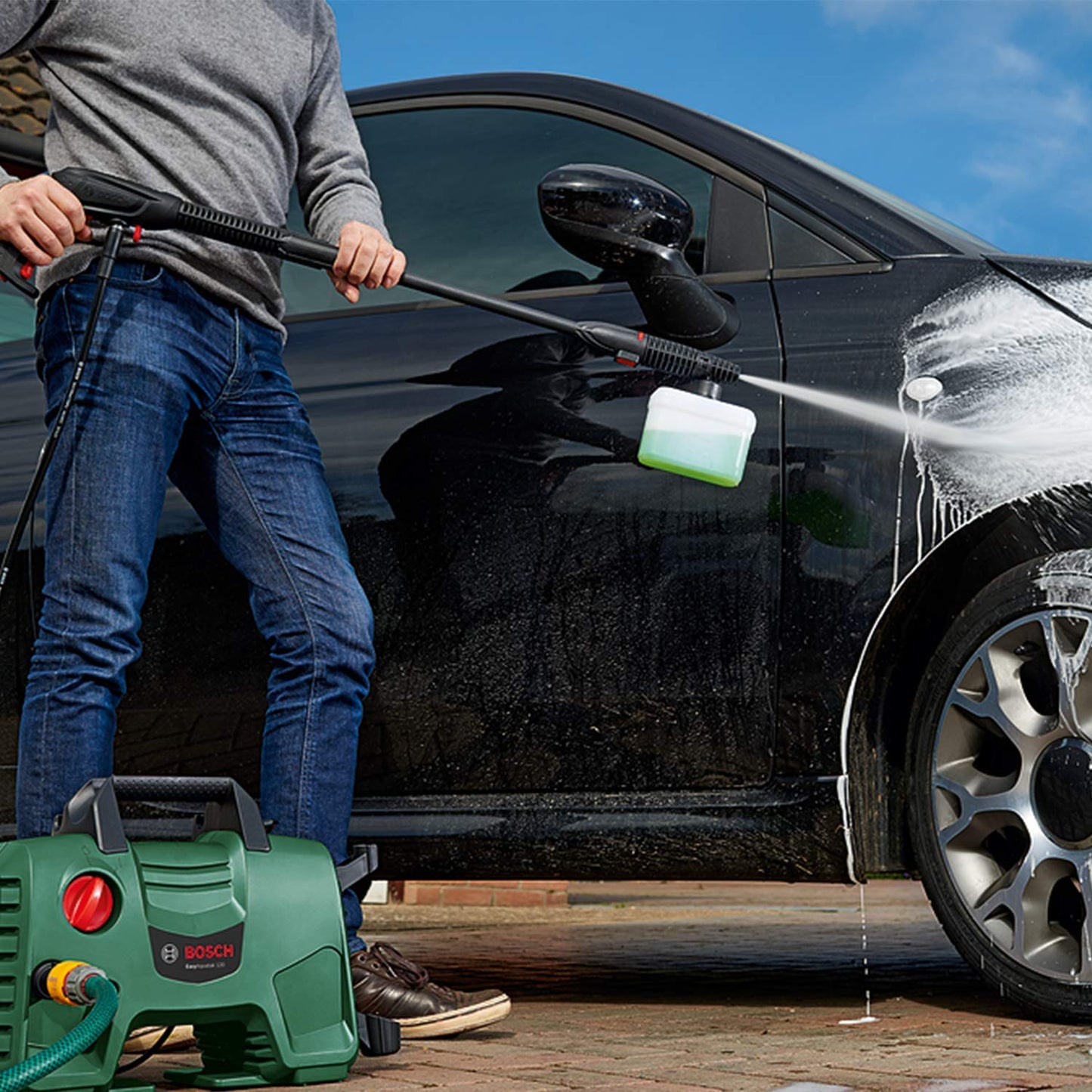 Bosch Home and Garden High Pressure Washer EasyAquatak 120 (1500W, Home and Car Kit Included, Max. Flow Rate: 350l/h, in Cardboard Box) - Amazon Exclusive, Green, 37.5 cm*40.0 cm*20.0 cm