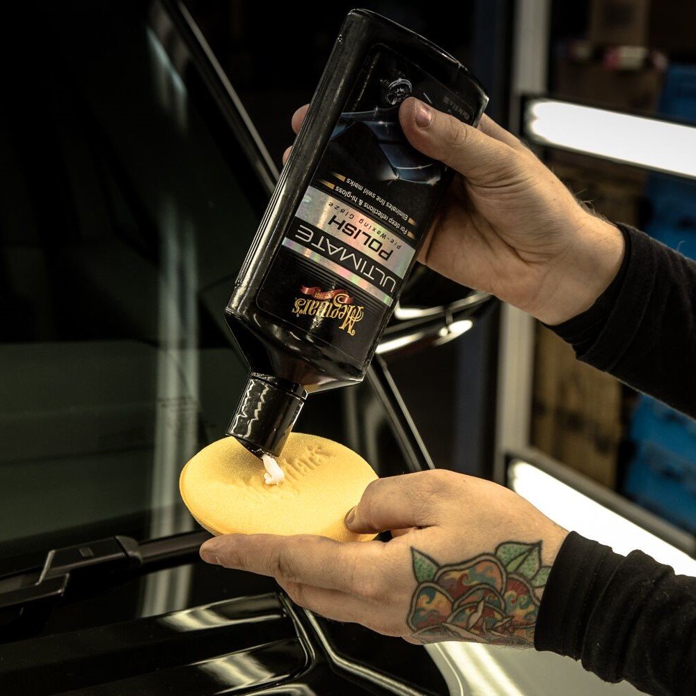 - Meguiar's G19216EU Ultimate Car Polish | Pre-Waxing Glaze 473ml -