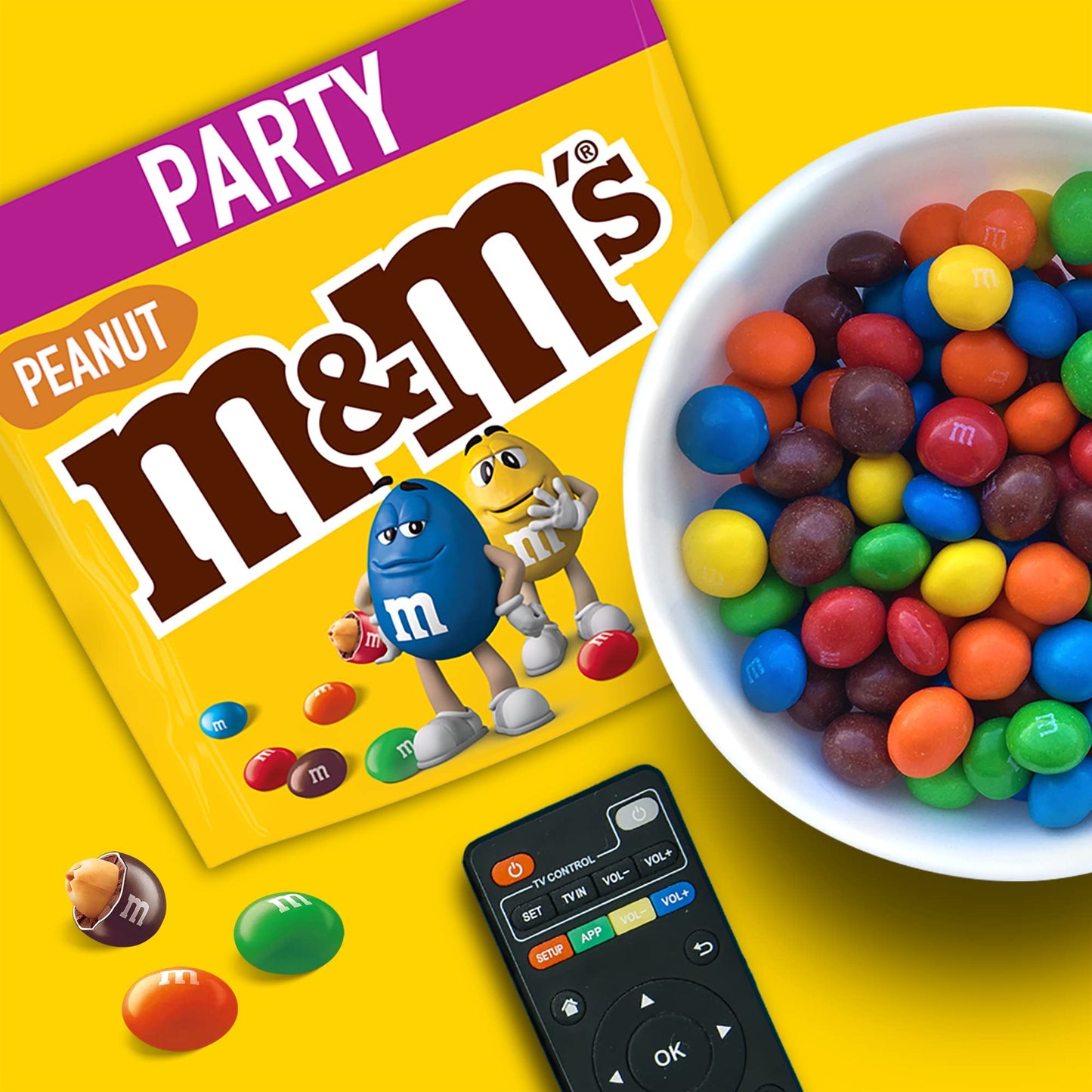 - M&M'S Peanut Milk Chocolate Party Bulk Bag | Chocolate Gift & Movie Night Snacks | 1kg -