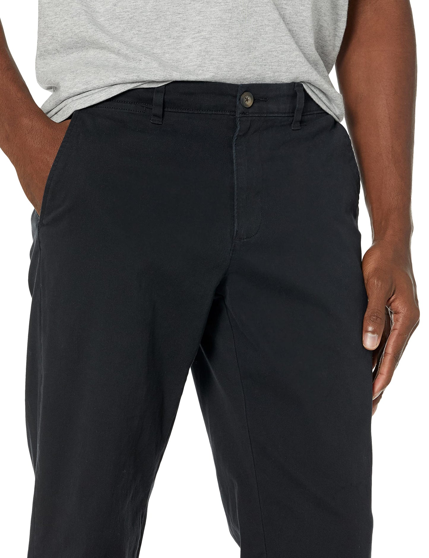 Amazon Essentials Men's Classic-Fit Casual Stretch Chino Trouser, Black, 36W / 32L