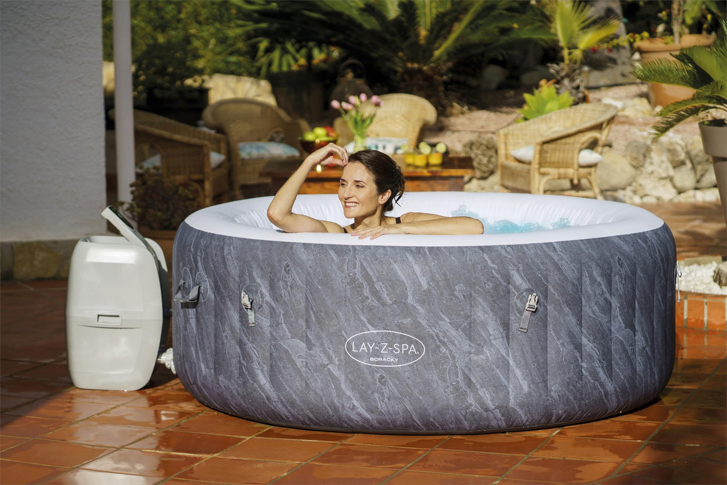 - Lay-Z-Spa Boracay Smart Signature | AirJetInflatable Hot Tub | App-Control | 2-4 person -