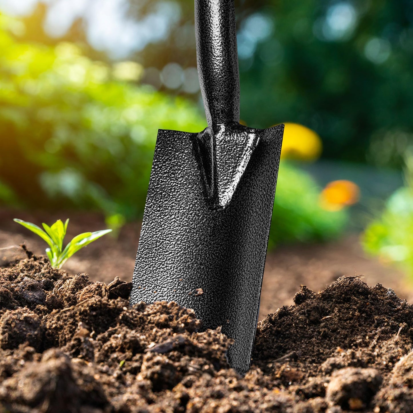 - Garden Border Digging Spade | Made From Strong Carbon Steel | Ideal Hand Tool For Weeding, Snow Cleaning & Gardening | Long Life - Strong, Durable, Long Lasting & Rust Resistant -