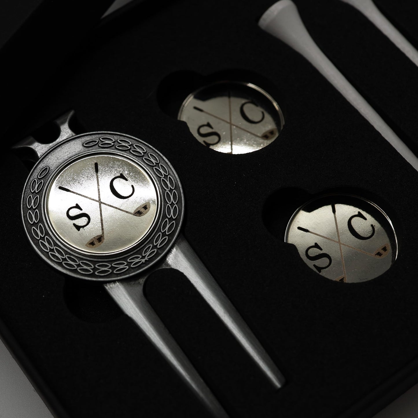 - The T-Shirt Barnicle | Personalised Golf Gift Box -