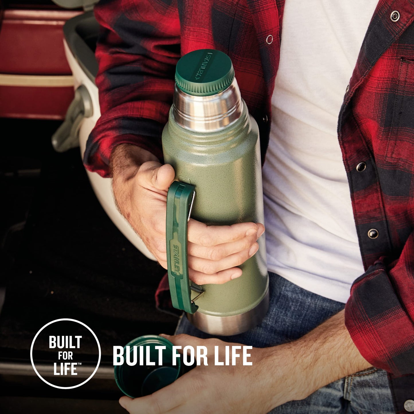 - Stanley Classic Legendary Bottle | 1.9L | Stainless Steel Thermos Flask | BPA-Free | Leakproof Lid | Hammertone Green -