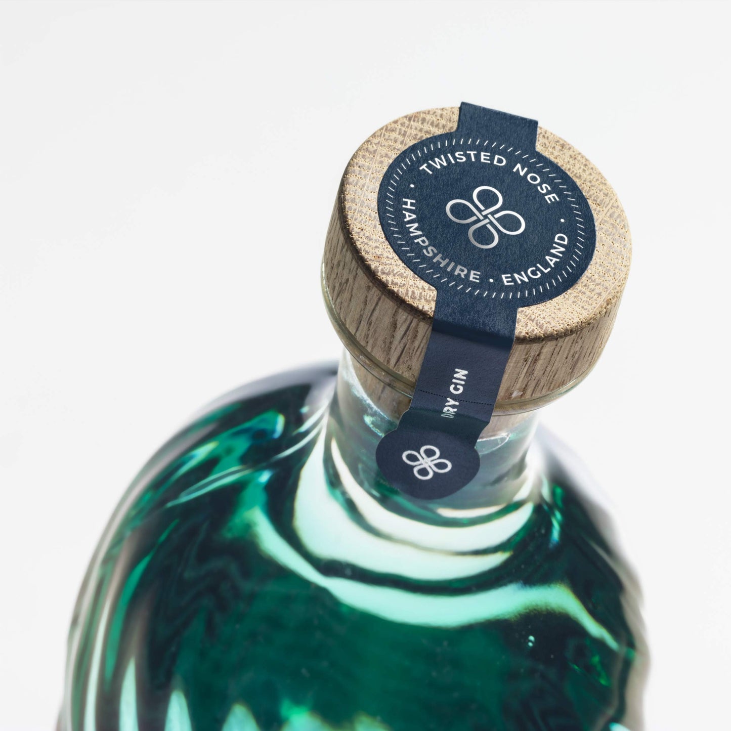- Twisted Nose Premium Dry Gin | World Gin Award Winner | 70cl Gin Bottle -