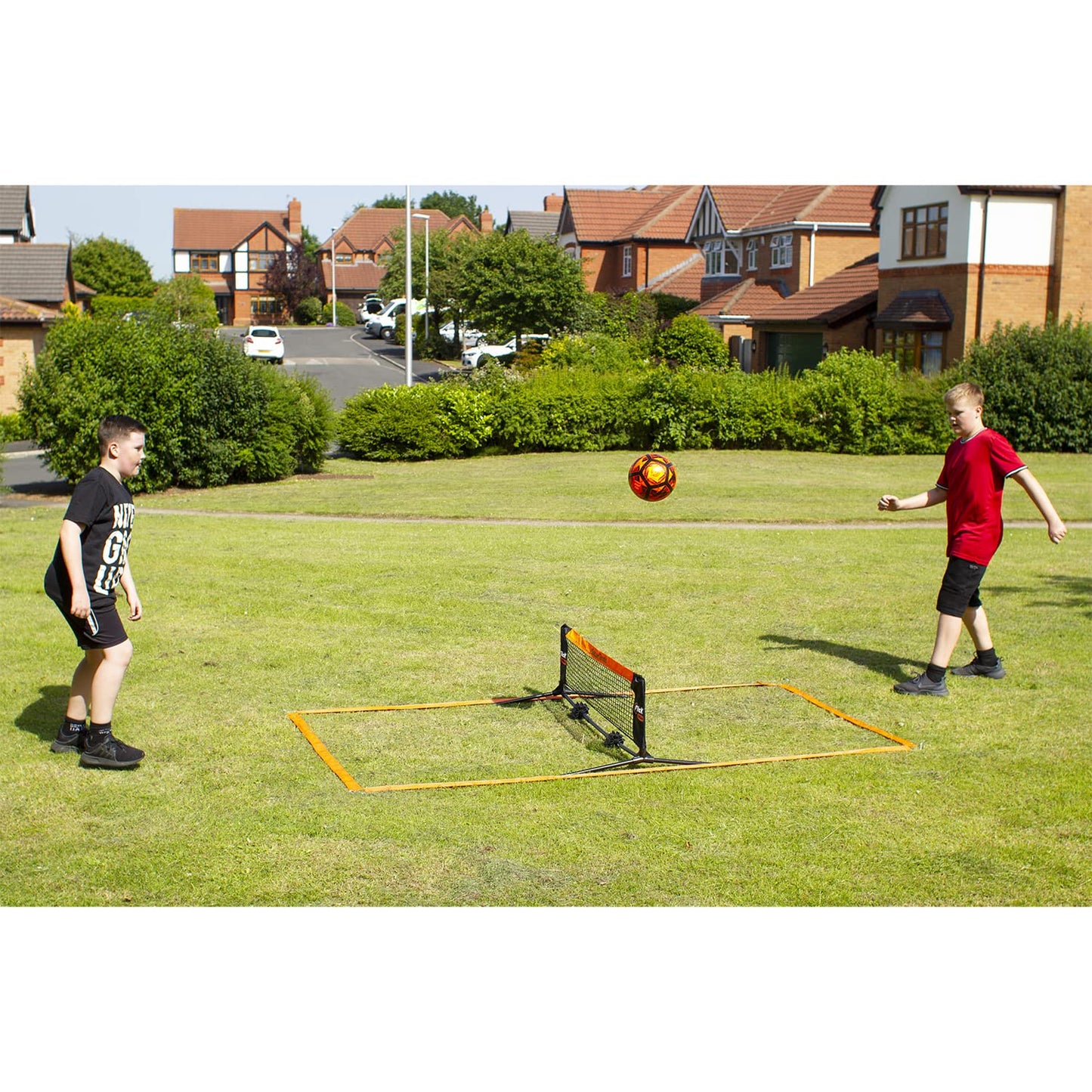 - Flick Soccer/Football Urban Mini Football Tennis -