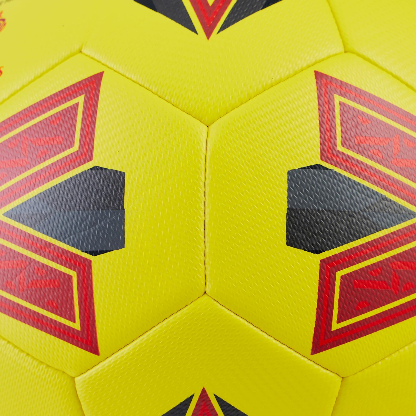 - Mitre Training FA Cup Football | High Performance Training Ball | Yellow/Grey/Red | Size 5 -