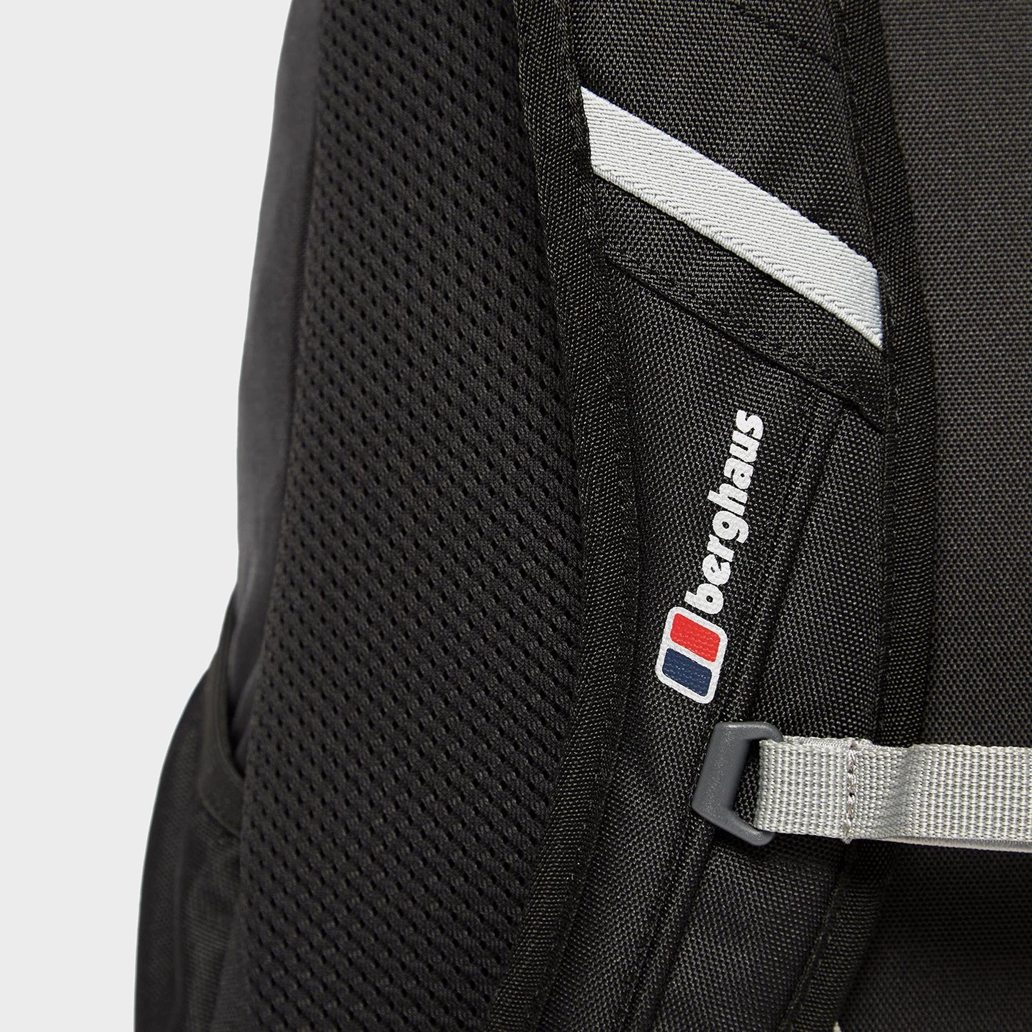 Berghaus Unisex 24/7 Backpack 20 Litre | Comfortable Fit | Durable Design | Rucksack for Men and Women, Jet, 20 Litres