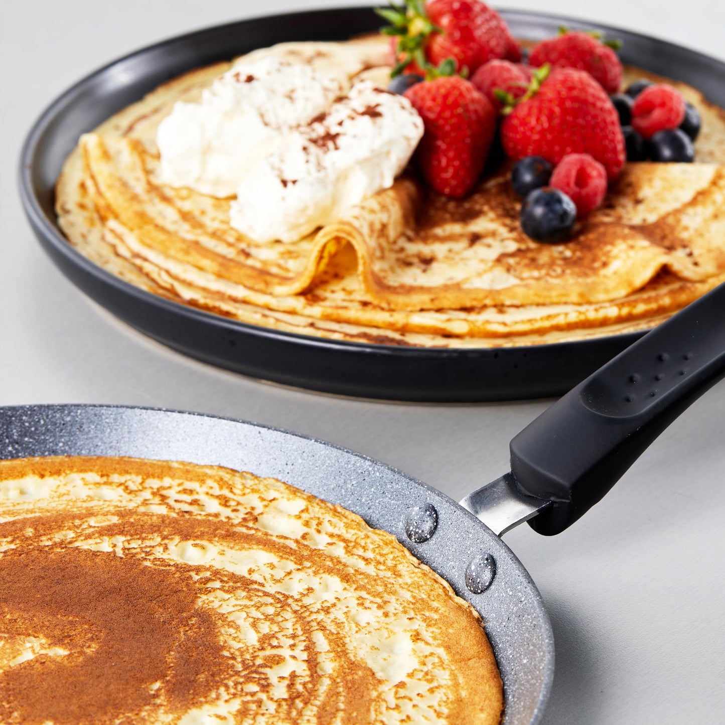 - Russell Hobbs | Metallic Marble Crepe and Pancake Frying Pan |  Non-Stick Flat Skillet Pan for Omelette -