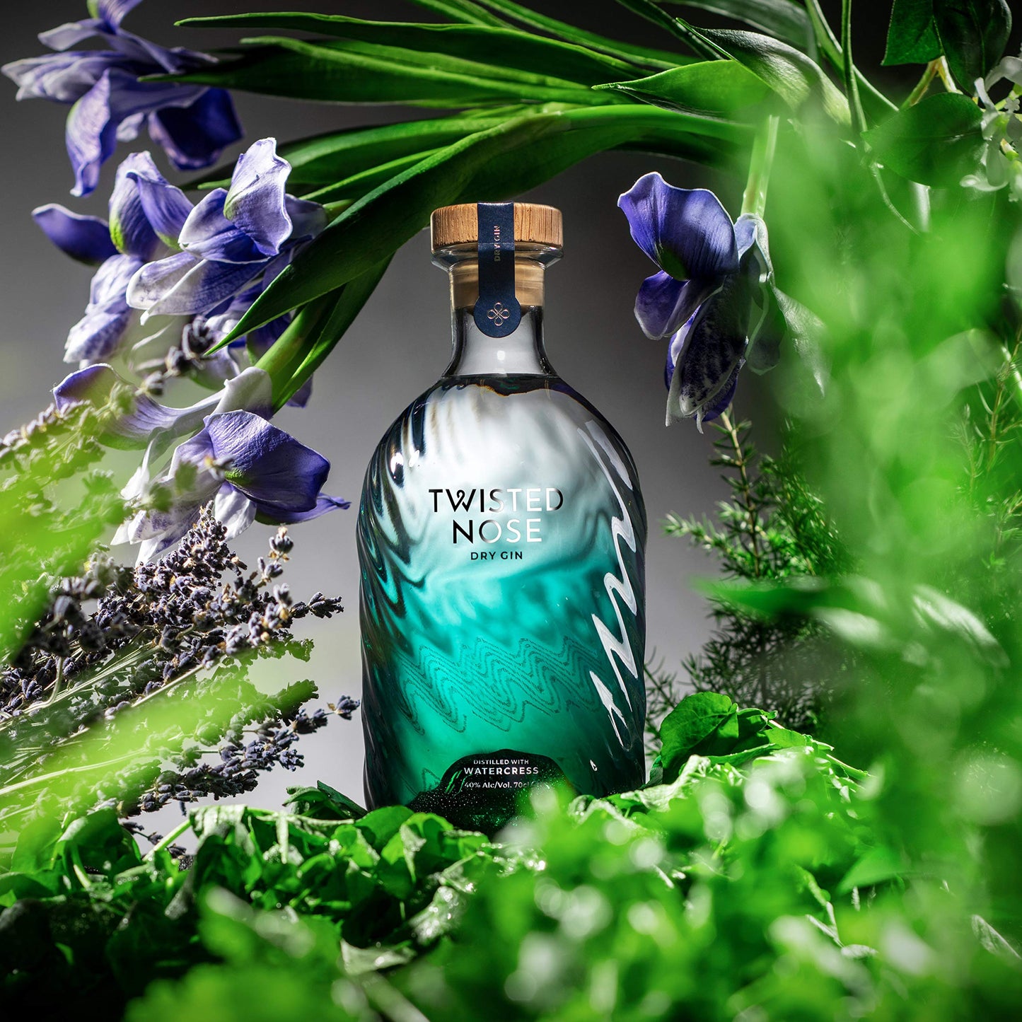 - Twisted Nose Premium Dry Gin | World Gin Award Winner | 70cl Gin Bottle -